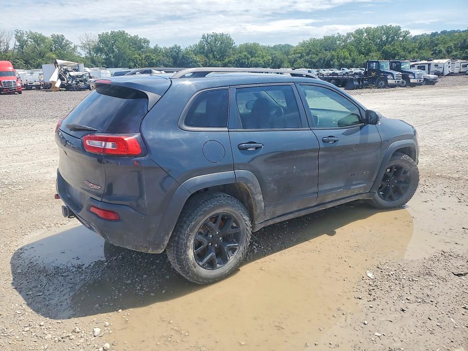 Продаж на аукціоні авто 2016 Jeep Cherokee, vin: 1C4PJMBS9GW211612, номер лоту: 64242176