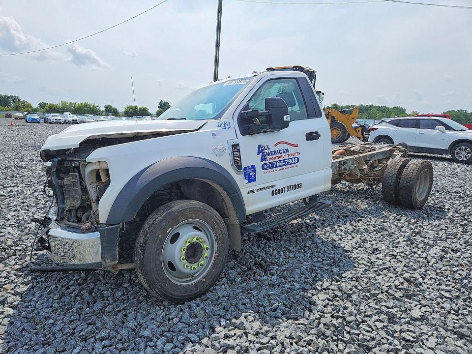 Продаж на аукціоні авто 2022 Ford F550, vin: 1FDUF5GT4NEC94151, номер лоту: 64799526