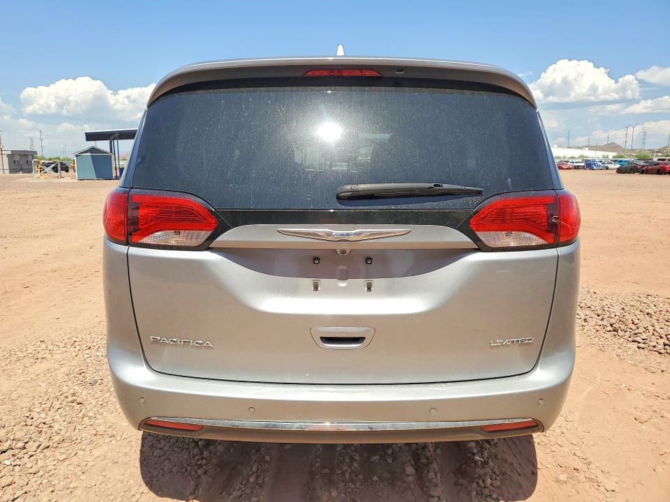 66284076 :رقم المزاد ، 2C4RC1GG8HR748763 vin ، 2017 Chrysler Pacifica مزاد بيع