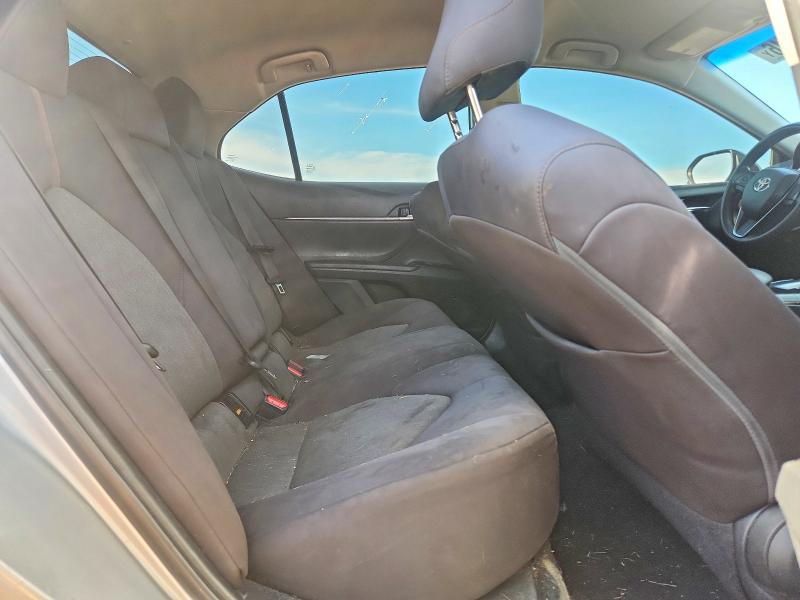 Aukcja sprzedaży 2018 Toyota Camry, vin: 4T1B11HK1JU004906, numer aukcji: 64300746