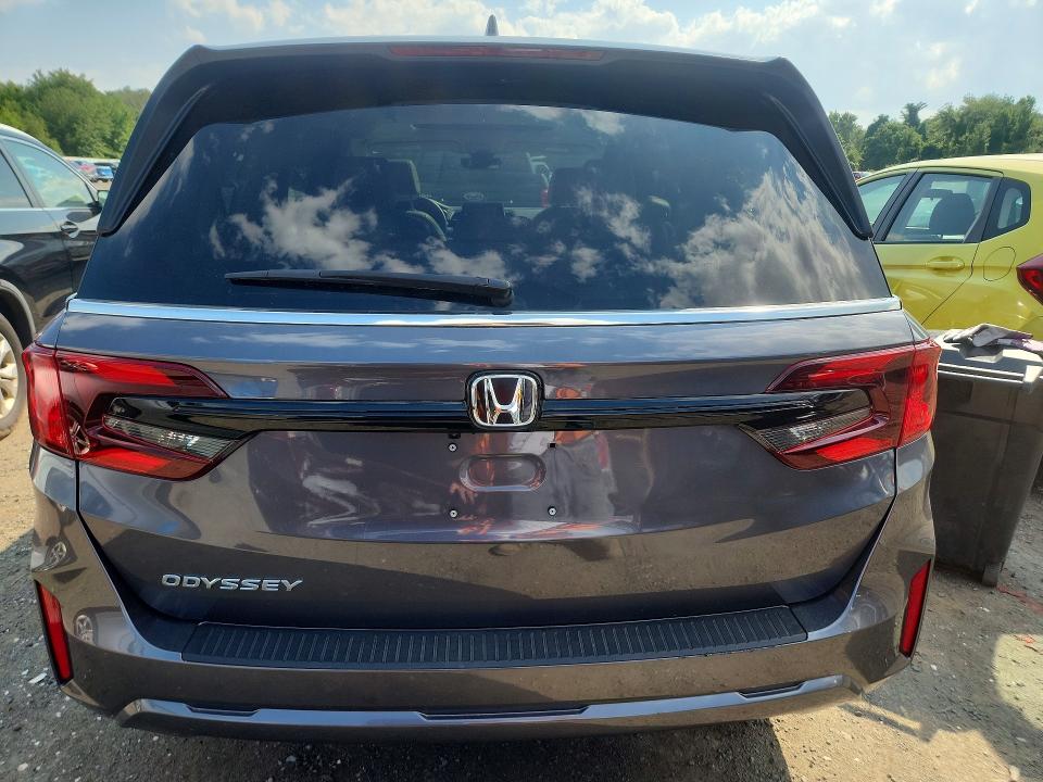 65169686 :رقم المزاد ، 5FNRL6H65SB075730 vin ، 2025 Honda Odyssey مزاد بيع