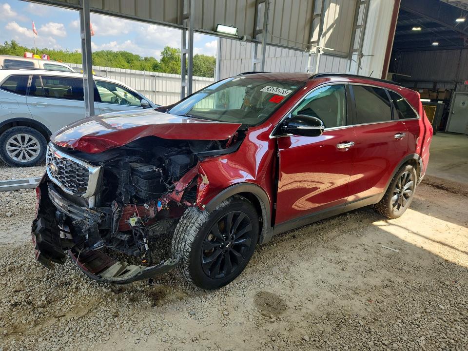 63570156 :رقم المزاد ، 5XYPG4A58LG694690 vin ، 2020 Kia Sorento مزاد بيع