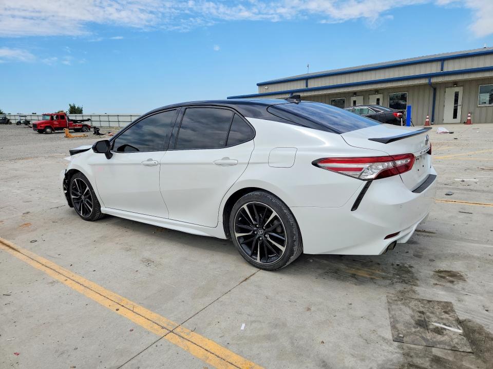 Aukcja sprzedaży 2018 Toyota Camry, vin: 4T1B61HK6JU147853, numer aukcji: 65692966