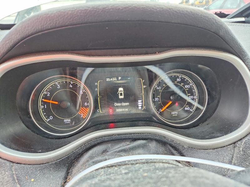 Продажа на аукционе авто 2015 Jeep Cherokee, vin: 1C4PJLCB4FW742546, номер лота: 63494476