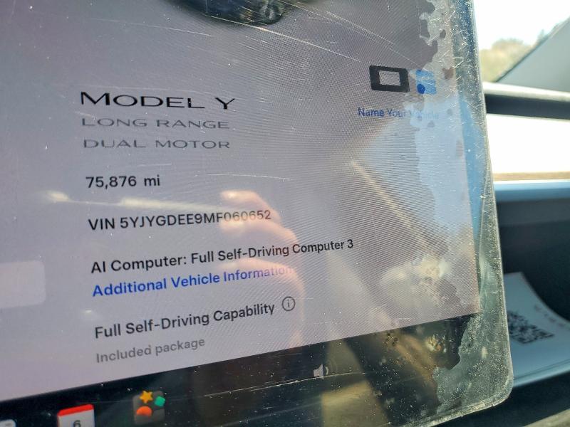 63806826 :رقم المزاد ، 5YJYGDEE9MF060652 vin ، 2021 Tesla Model Y مزاد بيع