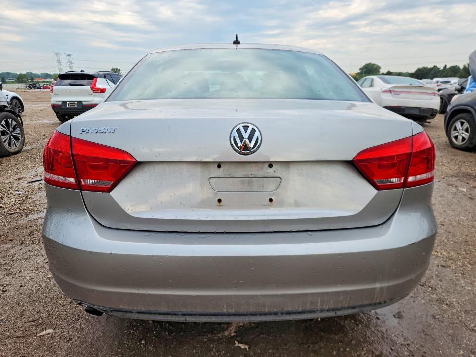 Продажа на аукционе авто 2013 Volkswagen Passat, vin: 1VWAH7A38DC086335, номер лота: 67009296