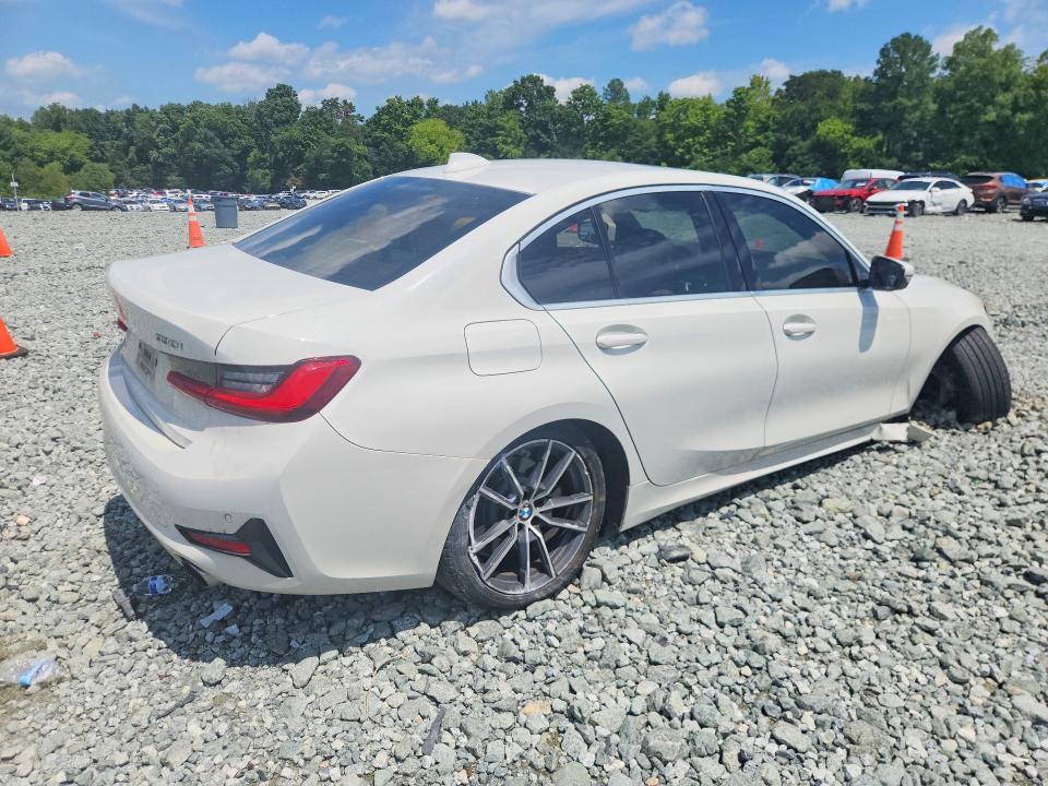 64314766 :رقم المزاد ، 3MW5R7J07M8B49582 vin ، 2021 Bmw 330xi مزاد بيع