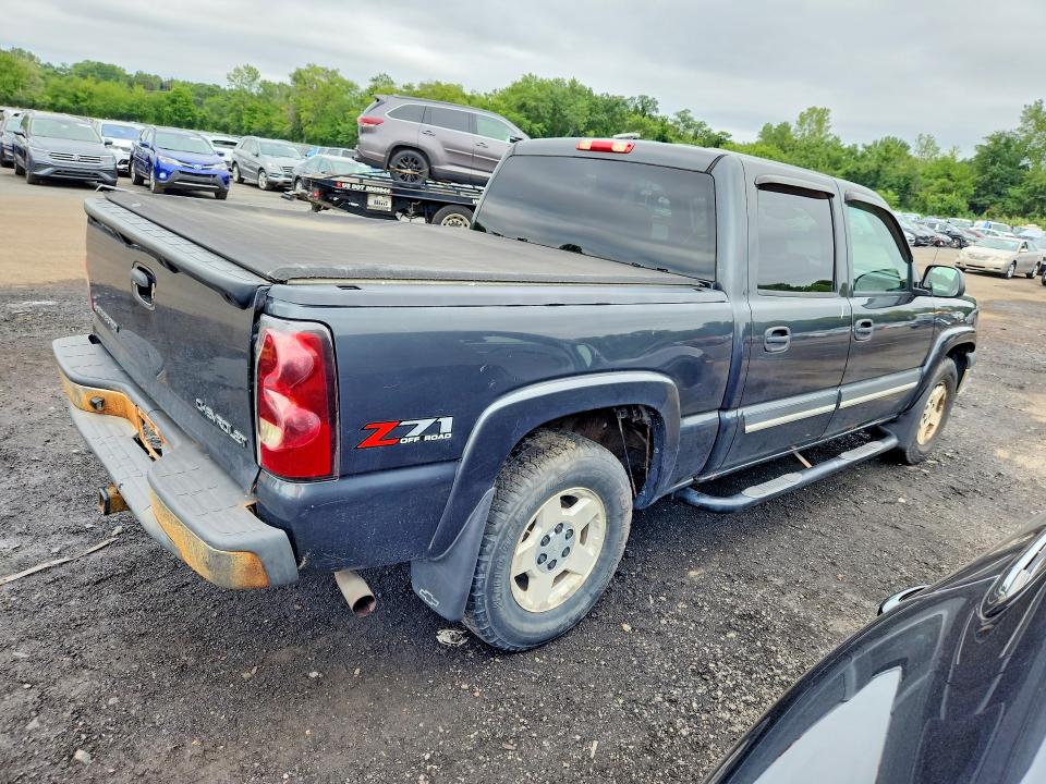 65598026 :رقم المزاد ، 2GCEK13T151372289 vin ، 2005 Chevrolet Silverado مزاد بيع