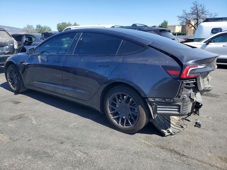 63808896 :رقم المزاد ، 5YJ3E1EA4SF995103 vin ، 2025 Tesla Model 3 مزاد بيع