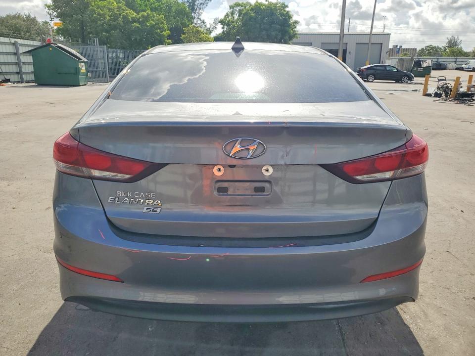 Продажа на аукционе авто 2018 Hyundai Elantra, vin: 5NPD74LF1JH378787, номер лота: 64010446