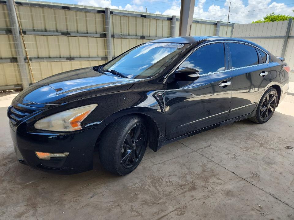 Продаж на аукціоні авто 2015 Nissan Altima, vin: 1N4AL3AP8FC424970, номер лоту: 64698676