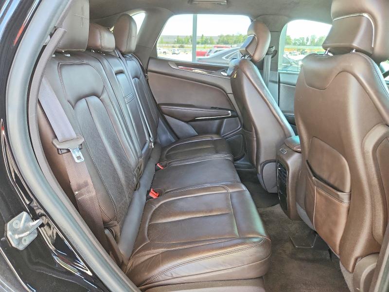Продаж на аукціоні авто 2018 Lincoln Mkc, vin: 5LMTJ4DH4JUL14254, номер лоту: 65465716