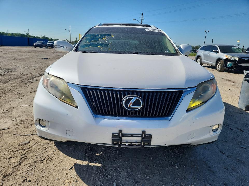 67145706 :رقم المزاد ، 2T2ZK1BA1AC011850 vin ، 2010 Lexus Rx مزاد بيع