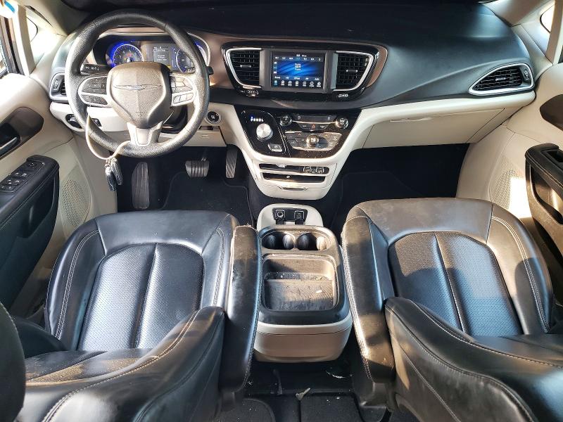 64100676 :رقم المزاد ، 2C4RC1DG5MR539463 vin ، 2021 Chrysler Voyager مزاد بيع