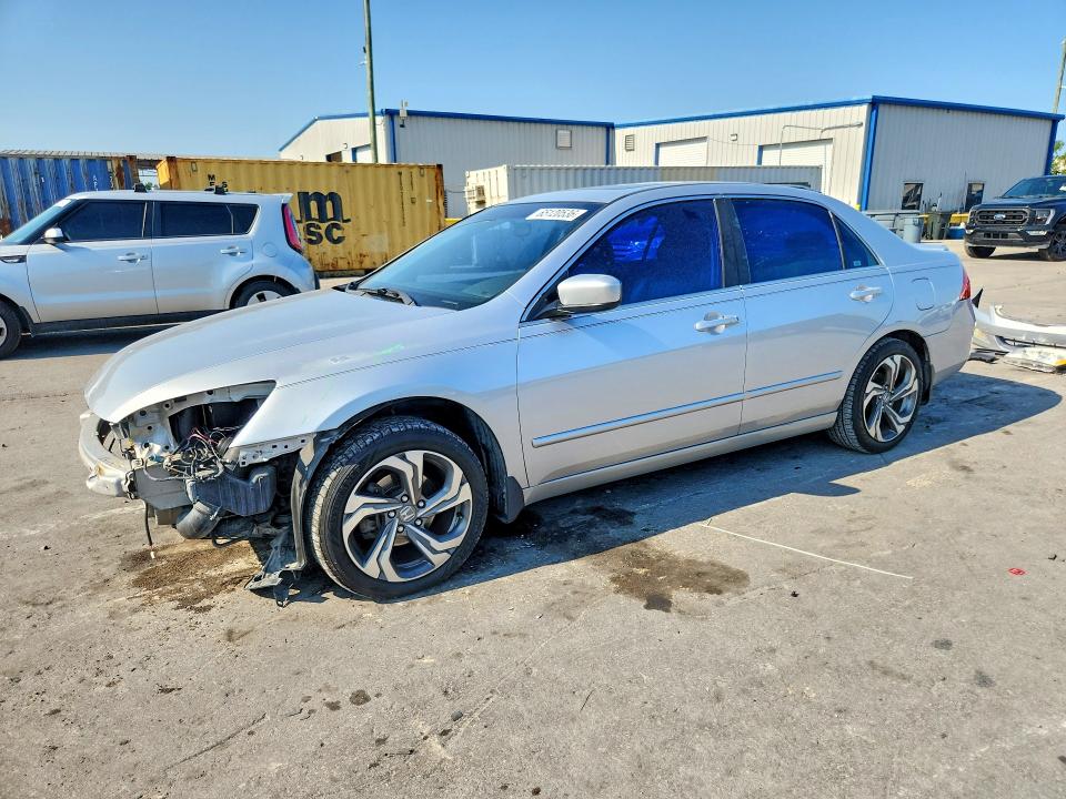 65120536 :رقم المزاد ، 1HGCM66536A007844 vin ، 2006 Honda Accord مزاد بيع