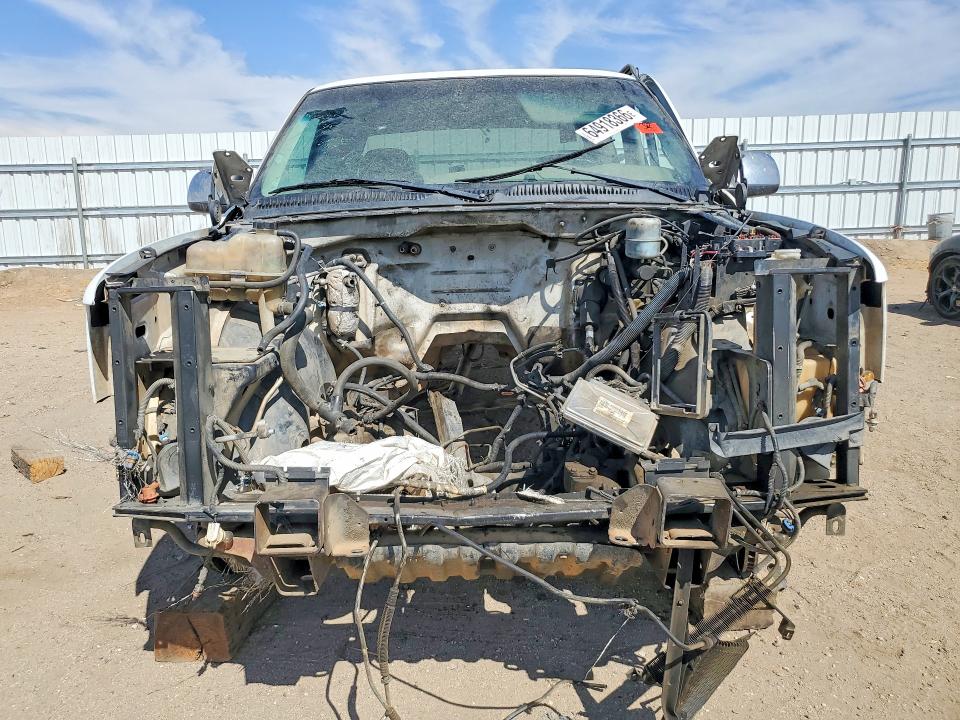 Продажа на аукционе авто 2000 Chevrolet Silverado, vin: 1GCGC29U3YE320564, номер лота: 64918366