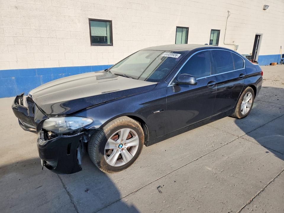 64489926 :رقم المزاد ، WBAFR1C50BC750901 vin ، 2011 Bmw 528 مزاد بيع