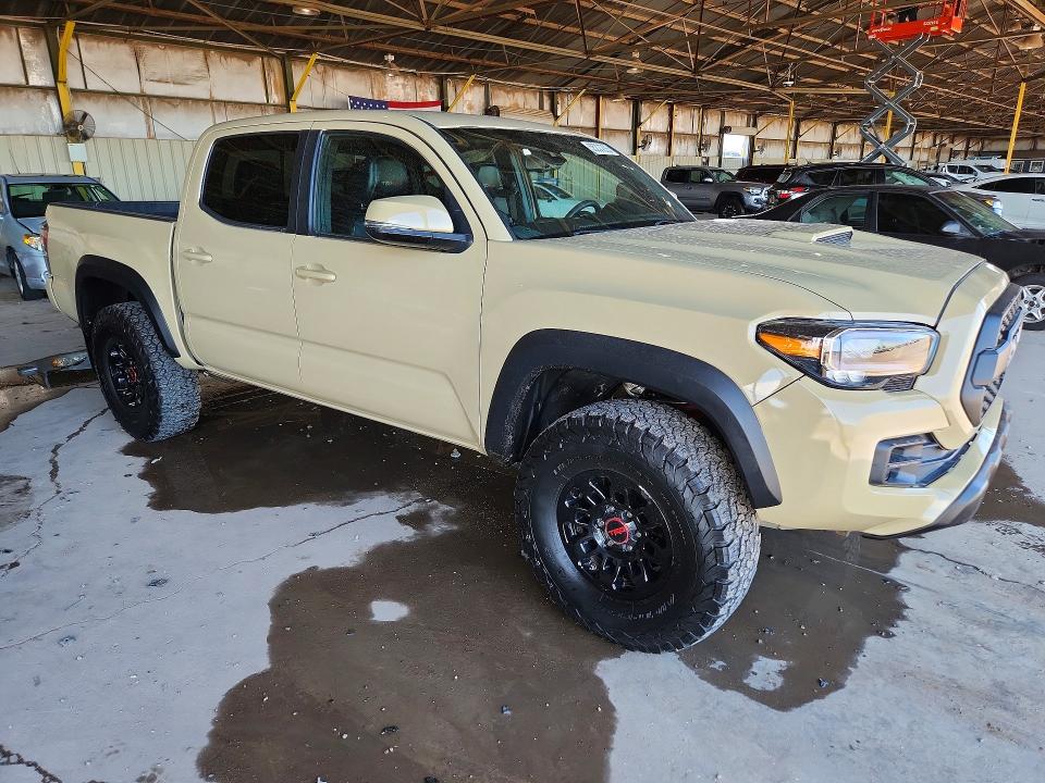 66204666 :رقم المزاد ، 5TFCZ5AN7JX163702 vin ، 2018 Toyota Tacoma Trd مزاد بيع