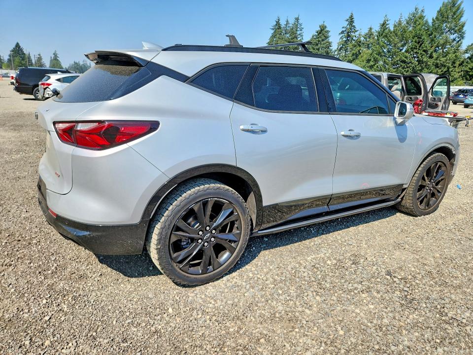 64329876 :رقم المزاد ، 3GNKBKRS4LS599914 vin ، 2020 Chevrolet Blazer مزاد بيع