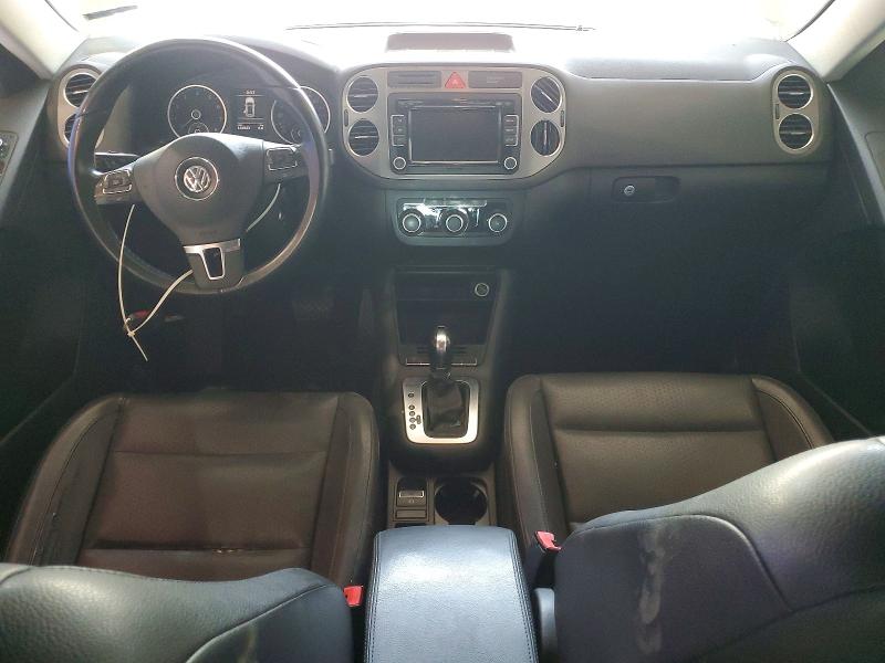 2011 Volkswagen Tiguan მანქანა იყიდება აუქციონზე, vin: WVGBV7AX4BW503895, აუქციონის ნომერი: 64400856