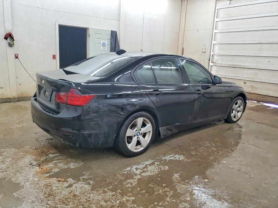 2014 Bmw 320 მანქანა იყიდება აუქციონზე, vin: WBA3B1G56ENS78343, აუქციონის ნომერი: 65635686