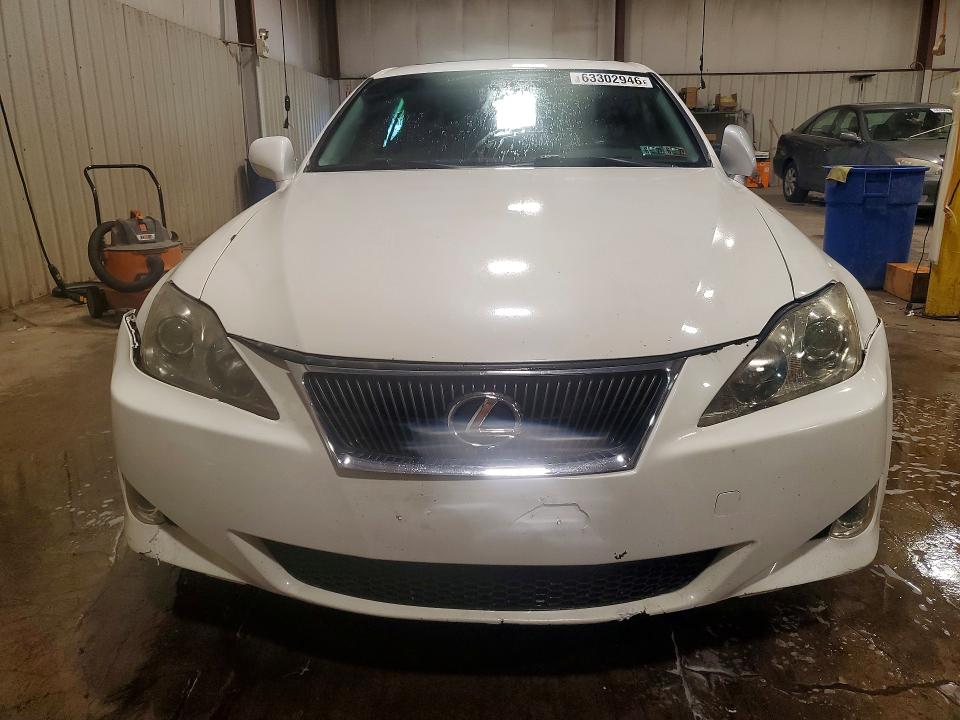 Продажа на аукционе авто 2006 Lexus Is, vin: JTHCK262262005336, номер лота: 63302946