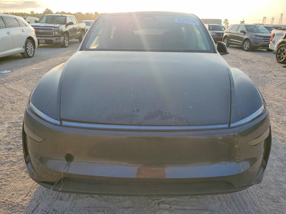 Продажа на аукционе авто 2026 Tesla Model Y, vin: 7SAYGDEDXTA609183, номер лота: 65876176