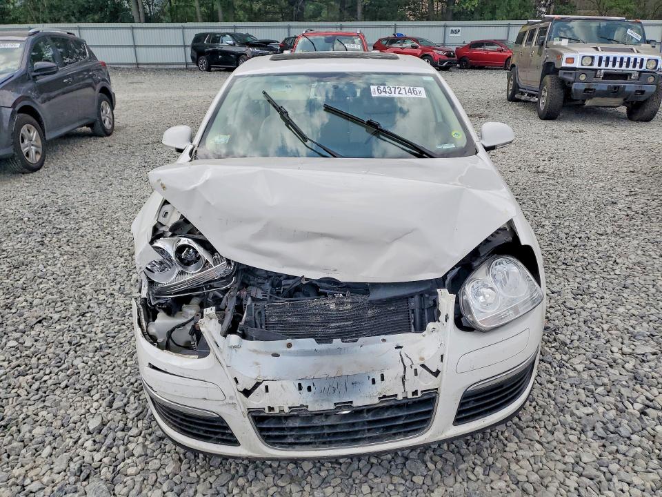 Продажа на аукционе авто 2010 Volkswagen Jetta, vin: 3VWRZ7AJXAM164753, номер лота: 64372146