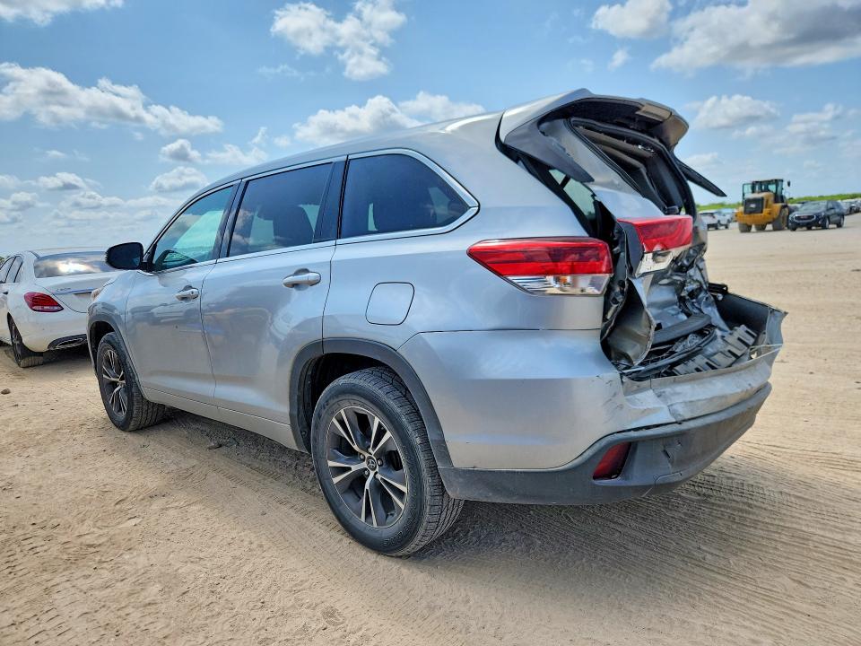 Продажа на аукционе авто 2018 Toyota Highlander, vin: 5TDZZRFH4JS254095, номер лота: 64410056