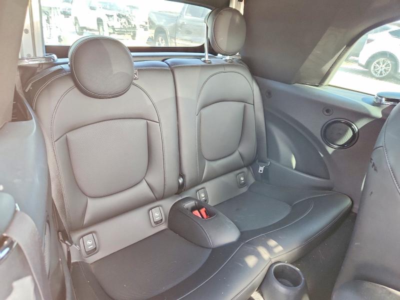 64571256 :رقم المزاد ، WMWWG9C51K3F66591 vin ، 2019 Mini Cooper مزاد بيع