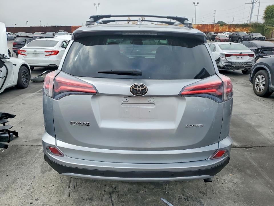 2016 Toyota Rav4 მანქანა იყიდება აუქციონზე, vin: 2T3YFREV2GW311932, აუქციონის ნომერი: 63700656