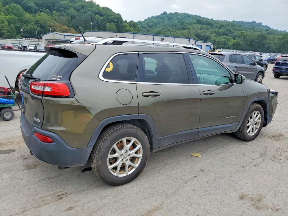 Продажа на аукционе авто 2015 Jeep Cherokee, vin: 1C4PJMCB2FW645626, номер лота: 62036266