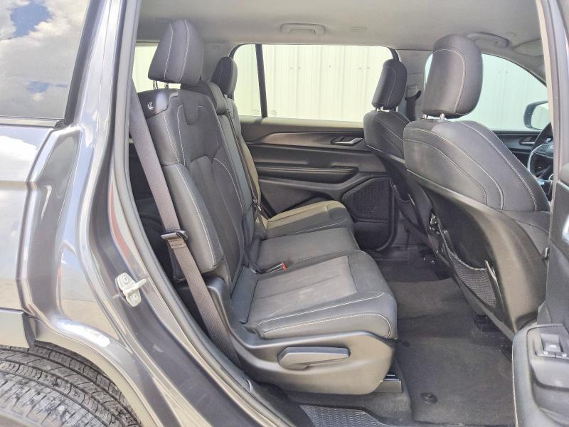 Продажа на аукционе авто 2023 Jeep Grand Cherokee, vin: 1C4RJKAG4P8893829, номер лота: 64251606