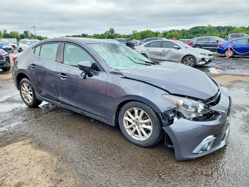 64824486 :رقم المزاد ، 3MZBM1V70FM195321 vin ، 2015 Mazda 3 مزاد بيع