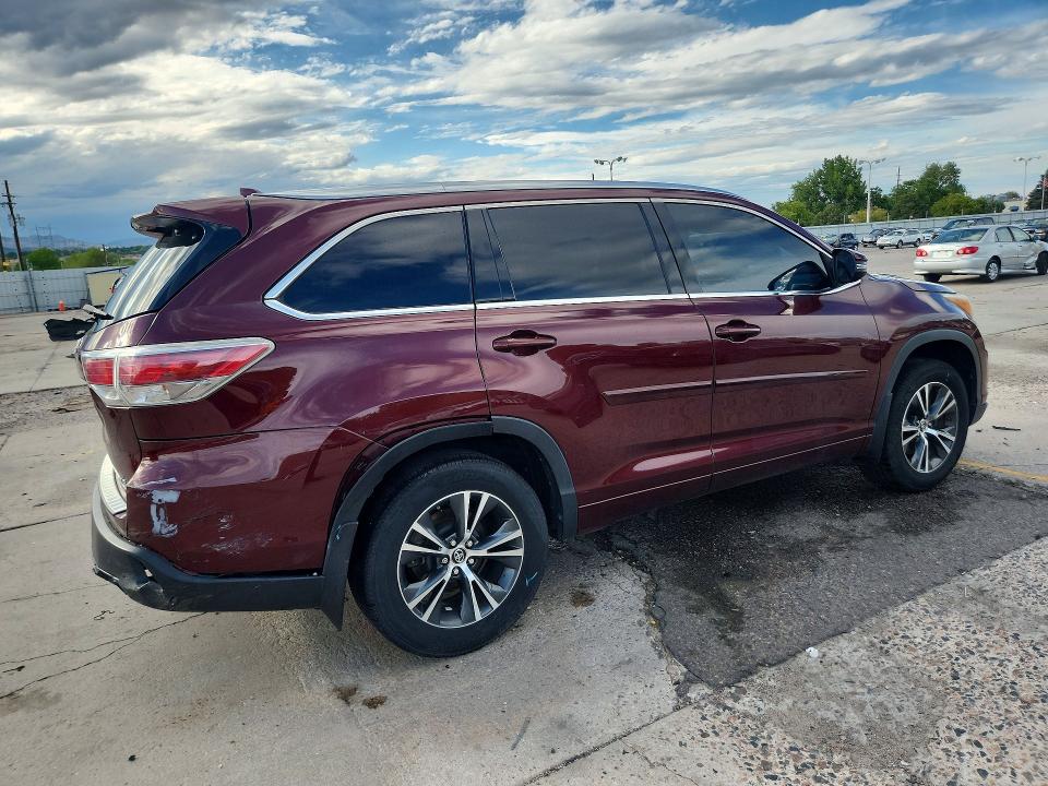Продажа на аукционе авто 2016 Toyota Highlander, vin: 5TDJKRFH1GS344377, номер лота: 67124306