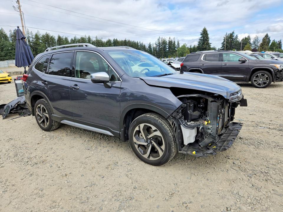 Продажа на аукционе авто 2022 Subaru Forester, vin: JF2SKARC7NH529817, номер лота: 66342226