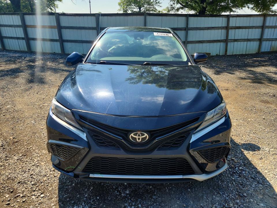 Продажа на аукционе авто 2021 Toyota Camry, vin: 4T1G11AK4MU582812, номер лота: 64032576