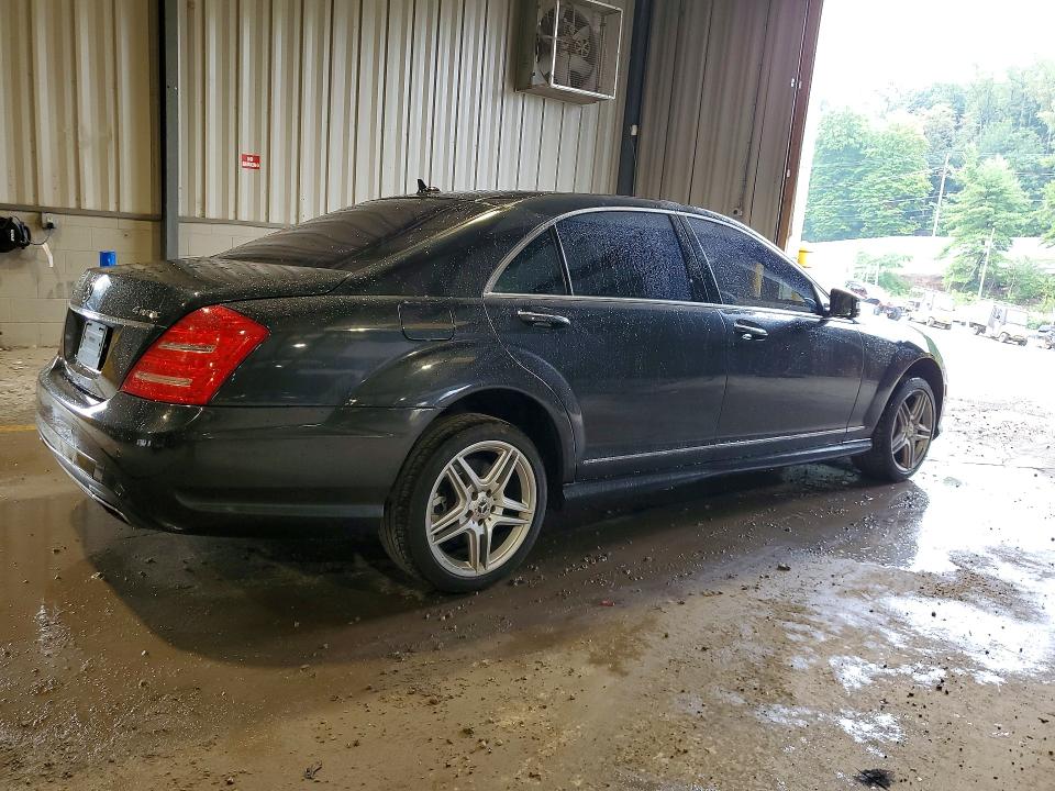 2013 Mercedes-benz S მანქანა იყიდება აუქციონზე, vin: WDDNG9EB7DA526356, აუქციონის ნომერი: 64566476