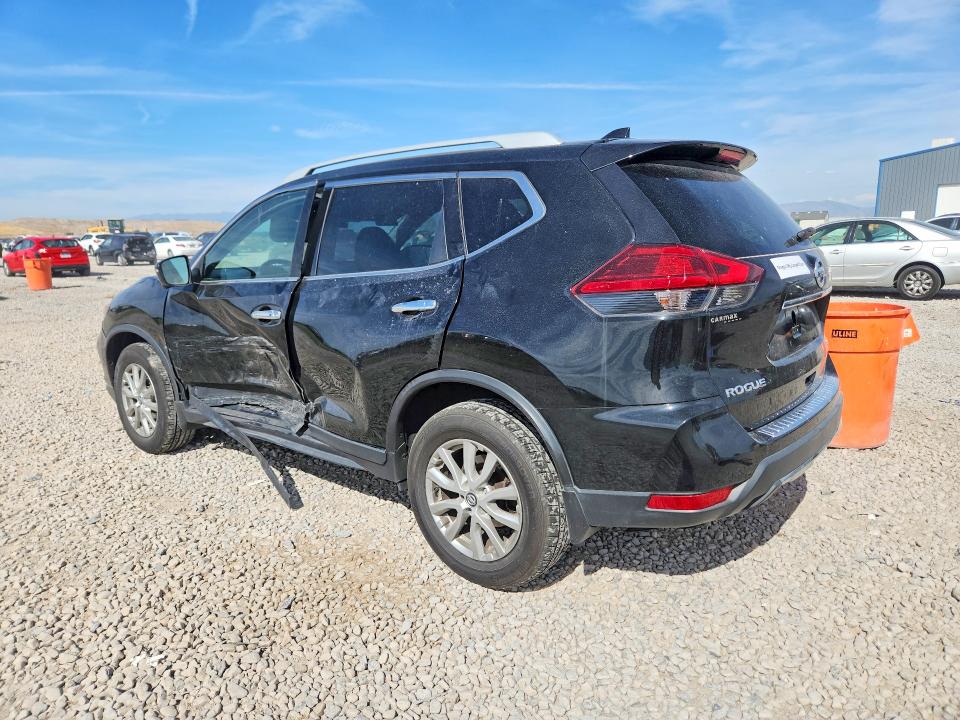 65513666 :رقم المزاد ، 5N1AT2MV4HC884026 vin ، 2017 Nissan Rogue مزاد بيع