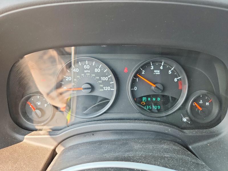 63741786 :رقم المزاد ، 1J4NT1FB6BD241062 vin ، 2011 Jeep Compass مزاد بيع