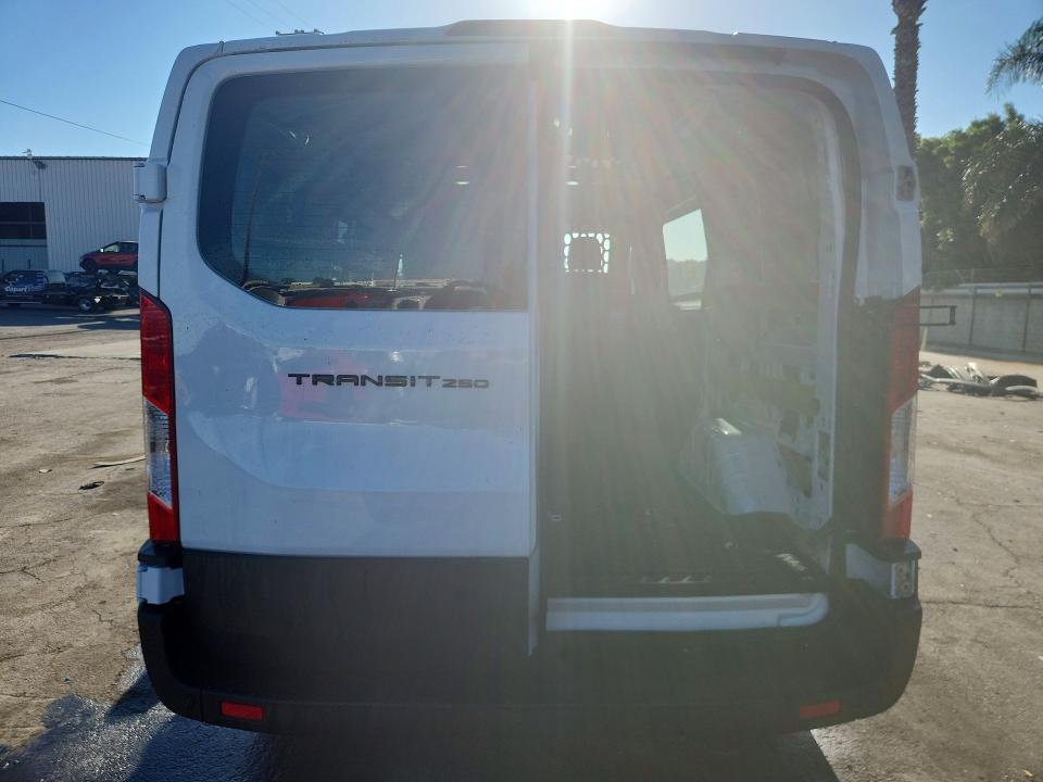 Продажа на аукционе авто 2026 Ford Transit, vin: 1FTBR1Y87TKA82316, номер лота: 65479496