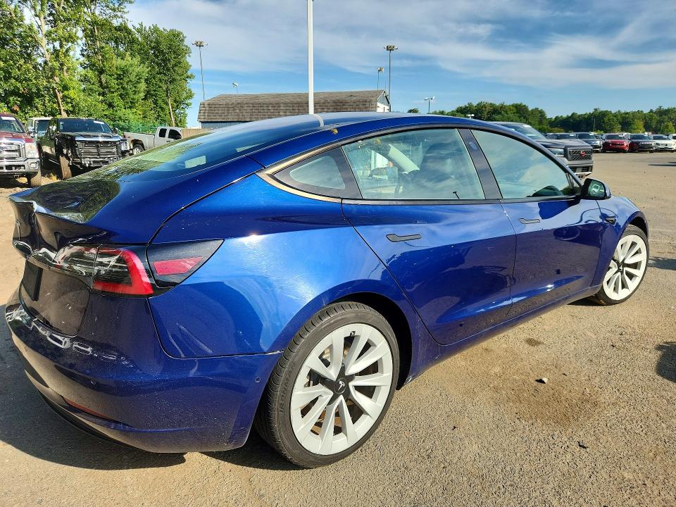 2022 Tesla Model 3 მანქანა იყიდება აუქციონზე, vin: 5YJ3E1EA3NF370471, აუქციონის ნომერი: 65989996