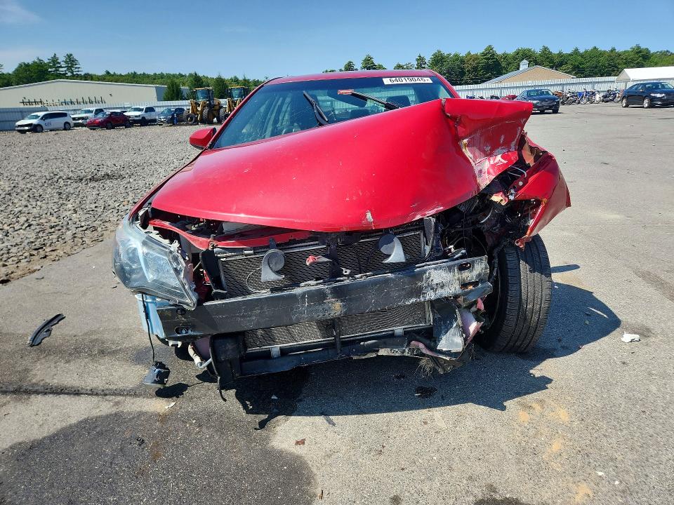 64019046 :رقم المزاد ، 4T1BF1FK8EU771324 vin ، 2014 Toyota Camry مزاد بيع
