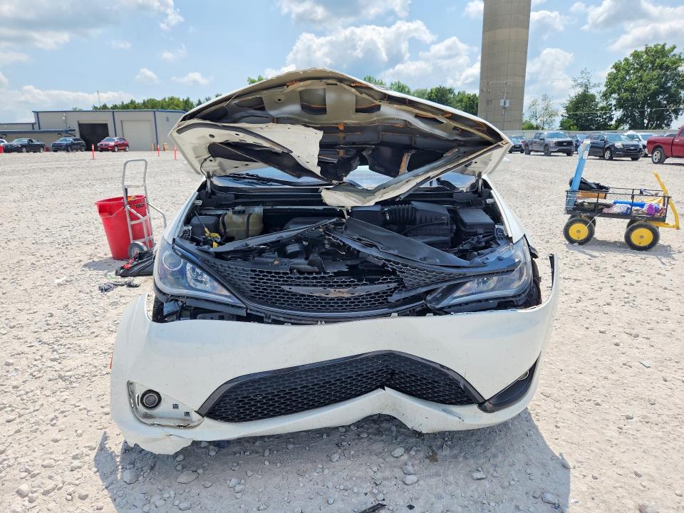 Aukcja sprzedaży 2018 Chrysler Pacifica, vin: 2C4RC1FG3JR260084, numer aukcji: 63425956