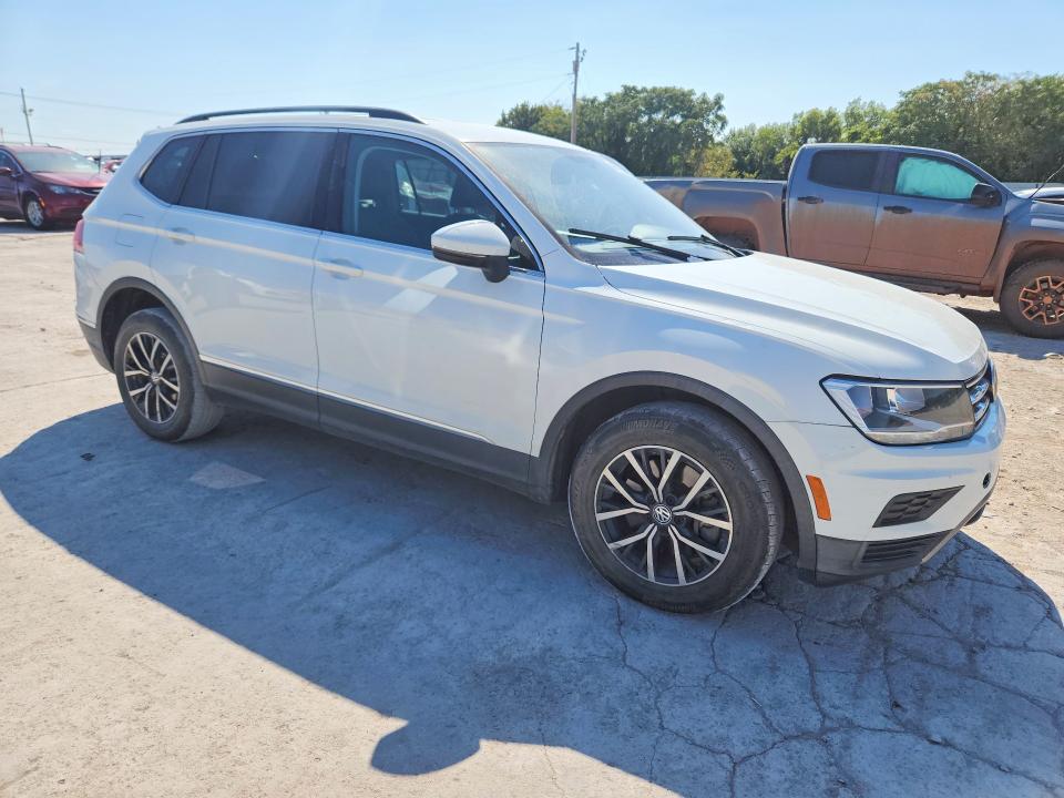 2018 Volkswagen Tiguan მანქანა იყიდება აუქციონზე, vin: 3VV3B7AXXJM190854, აუქციონის ნომერი: 66930926