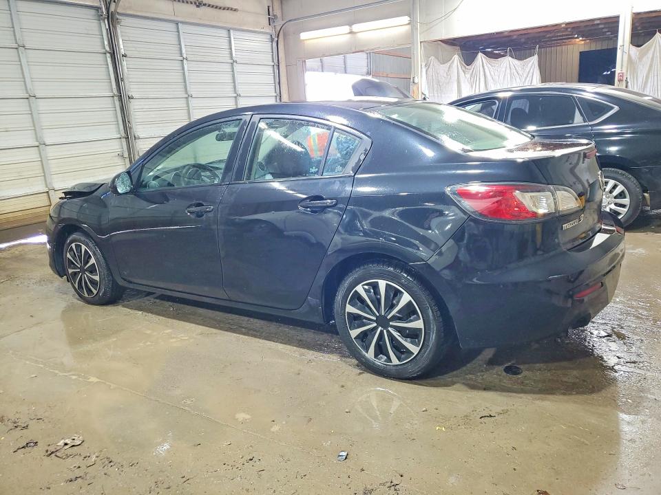65463776 :رقم المزاد ، JM1BL1TF0D1746387 vin ، 2013 Mazda 3 مزاد بيع