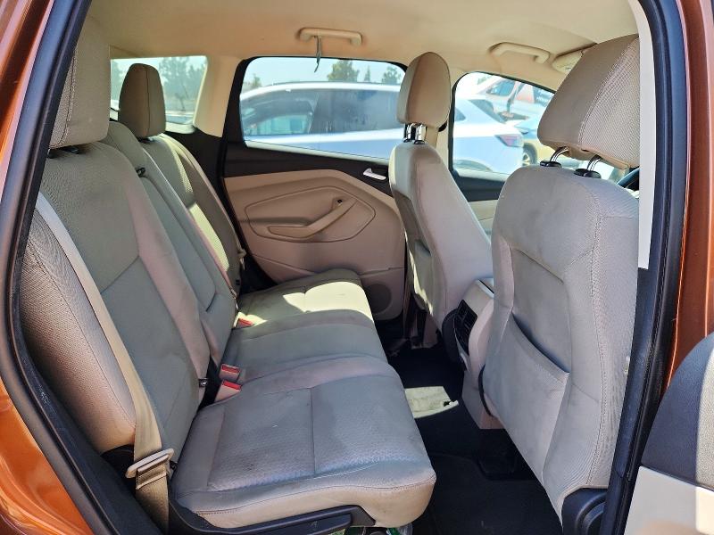 Продаж на аукціоні авто 2017 Ford Escape, vin: 1FMCU0GD0HUA54716, номер лоту: 64740236