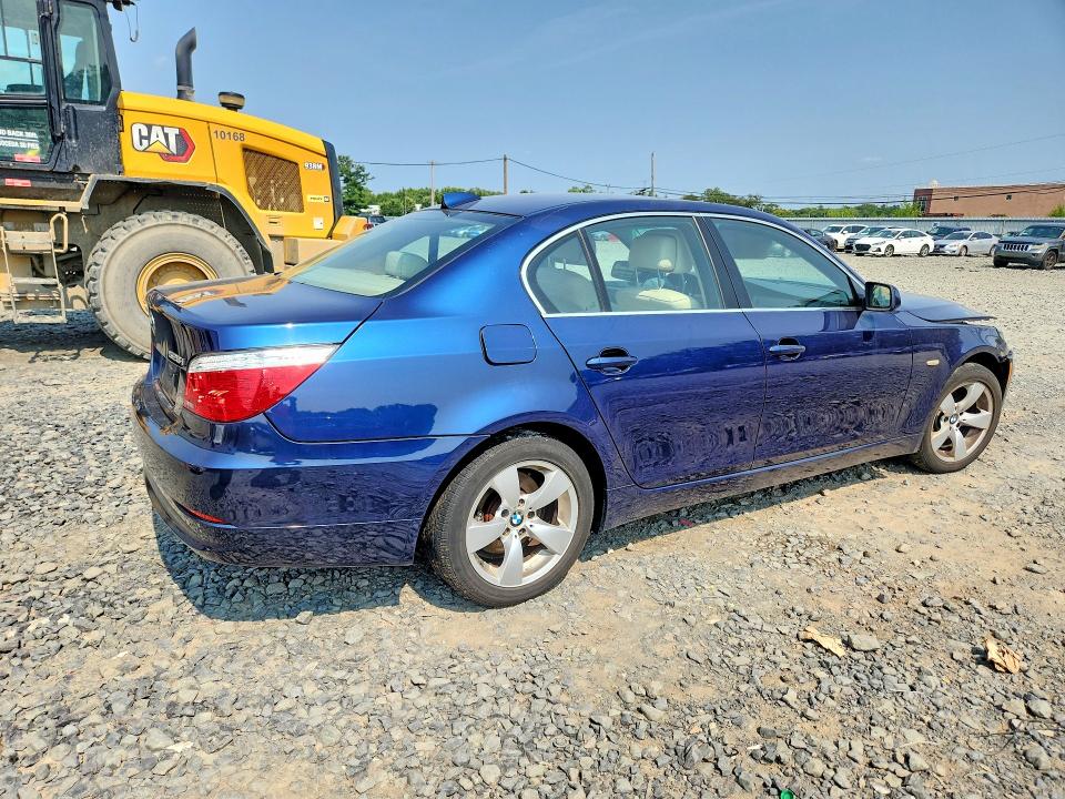 64086926 :رقم المزاد ، WBANU53558BY65137 vin ، 2008 Bmw 528 مزاد بيع