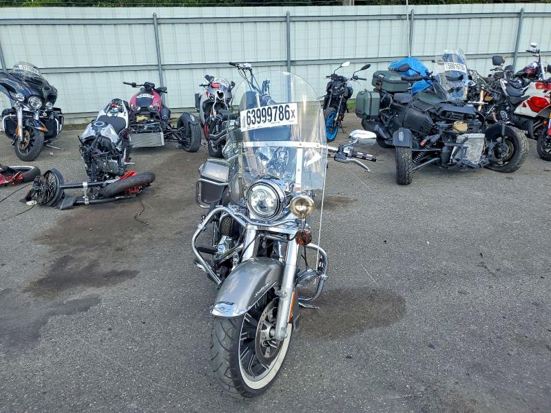 63999786 :رقم المزاد ، 1HD1FBM11GB626803 vin ، 2016 Harley-davidson Flhr مزاد بيع