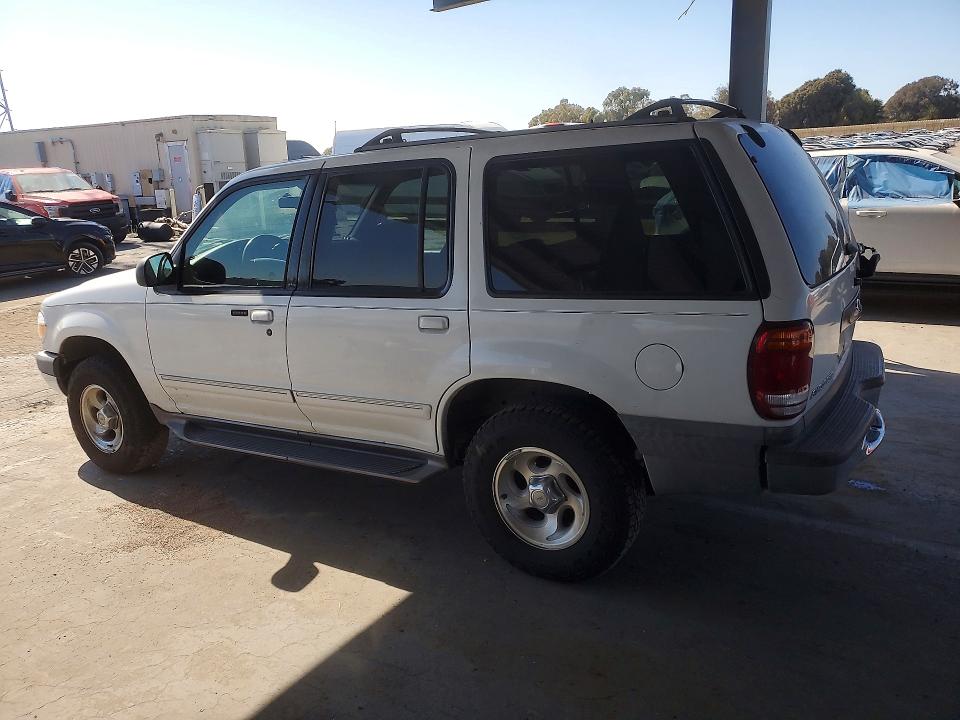 Продажа на аукционе авто 2000 Ford Explorer, vin: 1FMZU73E1YZC43038, номер лота: 64232236